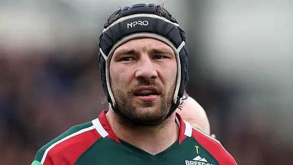 Bristol sign ex-Tigers lock Wells on three-month deal