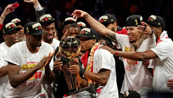 Kyle Lowry gets the Raptors honor only Vince Carter has received