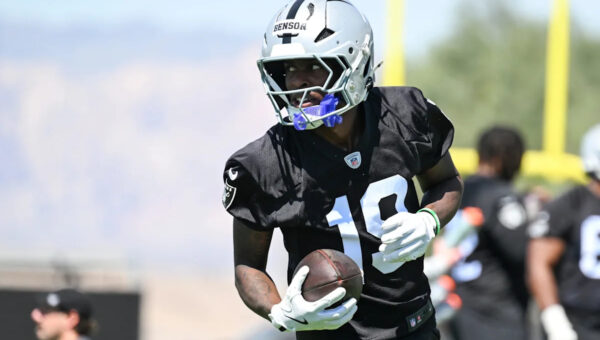 Oregon’s Benson, Powers-Johnson fighting different battles in Raiders camp
