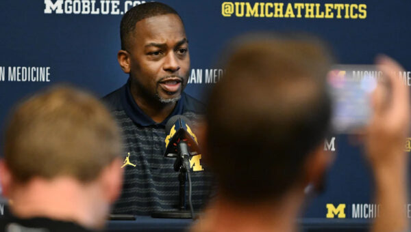Michigan basketball to add NBA G League head coach to staff
