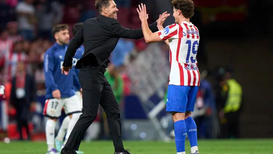 Barcelona Target Alvarez And Simeone Showdown Talks Take Key Twist