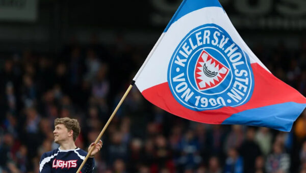 Confirmed 2. Bundesliga lineups: Holstein Kiel vs. FC St. Pauli
