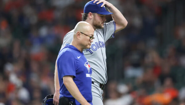 Blue Jays P Trey Yesavage undergoes meniscus surgery on injured left knee