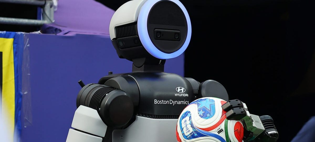 Hyundai CEO says your local car dealership could sell you a humanoid robot