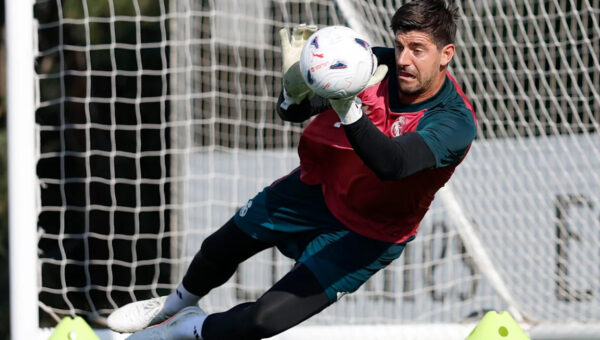 Courtois: “Mourinho is a great coach and I’m happy to be under his guidance again”