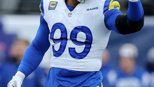 Rams’ Sean McVay offers Aaron Donald update, possible timeline for return decision