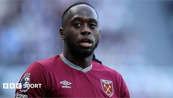 Aston Villa agree deal for West Ham’s Wan-Bissaka