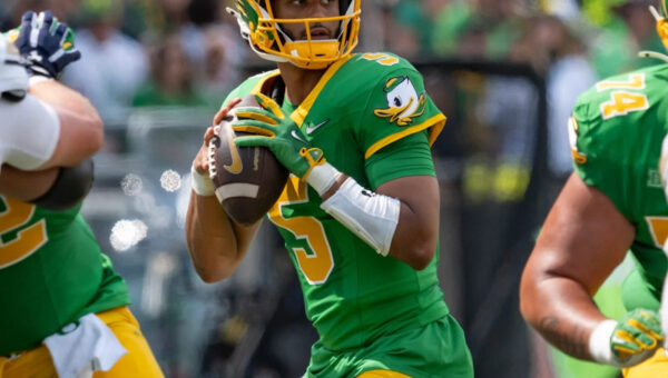 Dante Moore wins QB debate as USA TODAY Sports reveals 2026 Preseason All-America Team