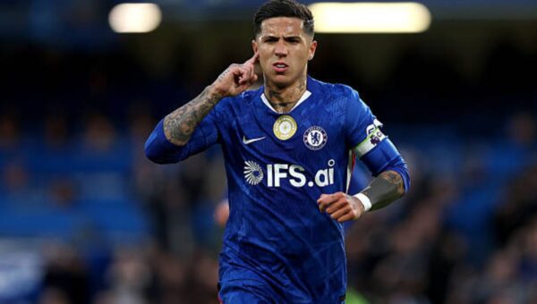 Chelsea make big decision on Enzo Fernandez as Fabrizio Romano drops major update