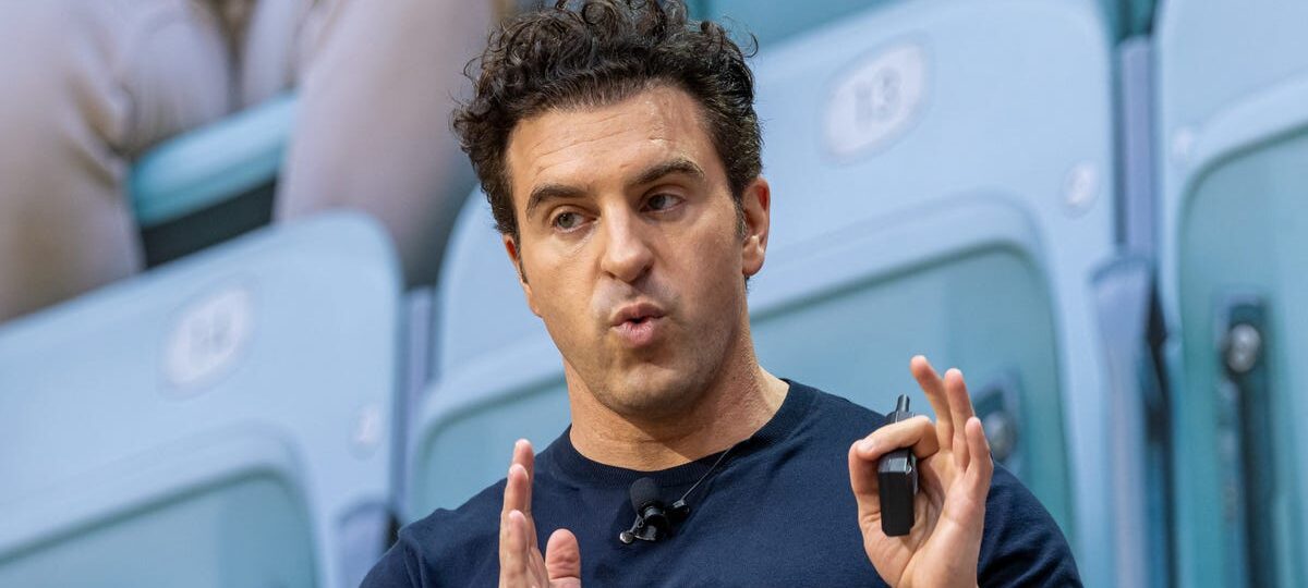 Airbnb CEO Brian Chesky says there’s one thing Silicon Valley needs to do to change Americans’ minds on AI