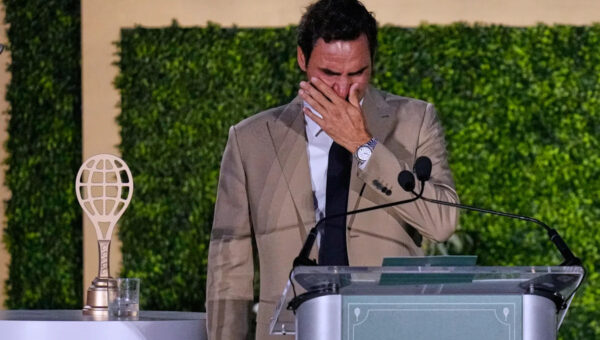 Roger Federer brought to tears during his induction into International Tennis Hall of Fame