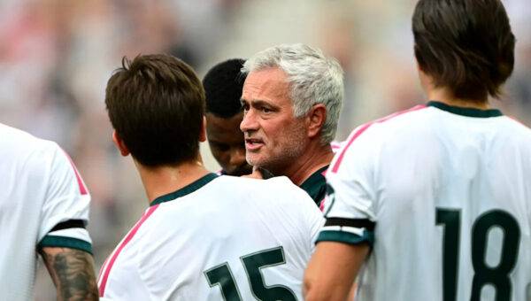 Jose Mourinho talks Endrick, Dumfries and missing World Cup stars after Real Madrid 2-2 Fiorentina