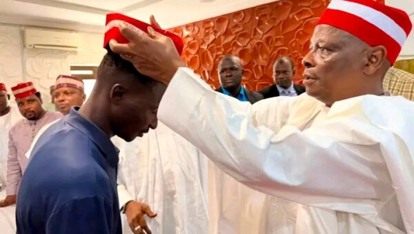 2027: Kwankwaso receives APC defectors into NDC in Kano
