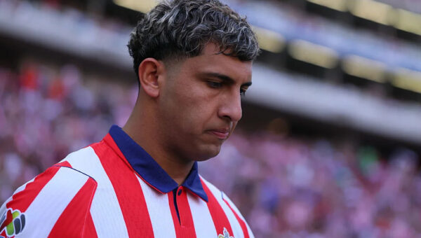 Another injury blow for Chivas, now they lose Bryan González