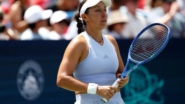 Pegula defeats Shnaider to reach Washington Open final