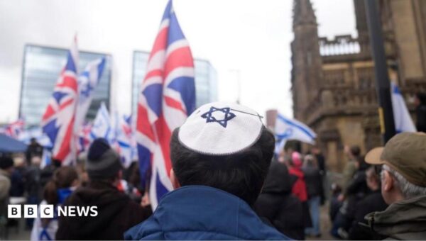 Antisemitic incident reports rise by a fifth in first half of 2026