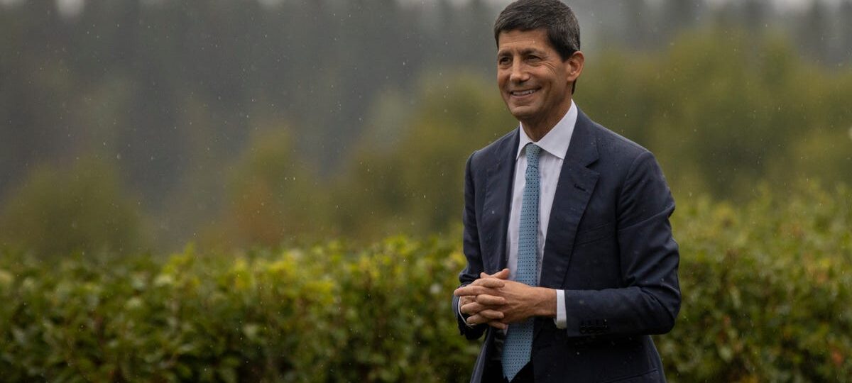 Kevin Warsh is remaking the central bank into the C-suite