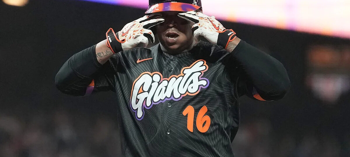Rafael Devers bounces a homer into McCovey Cove as Giants beat Reds 3-1