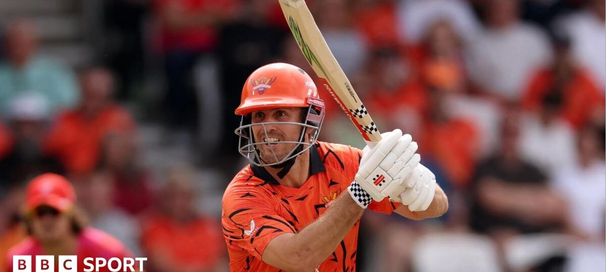 Sunrisers thump Fire to close in on qualification