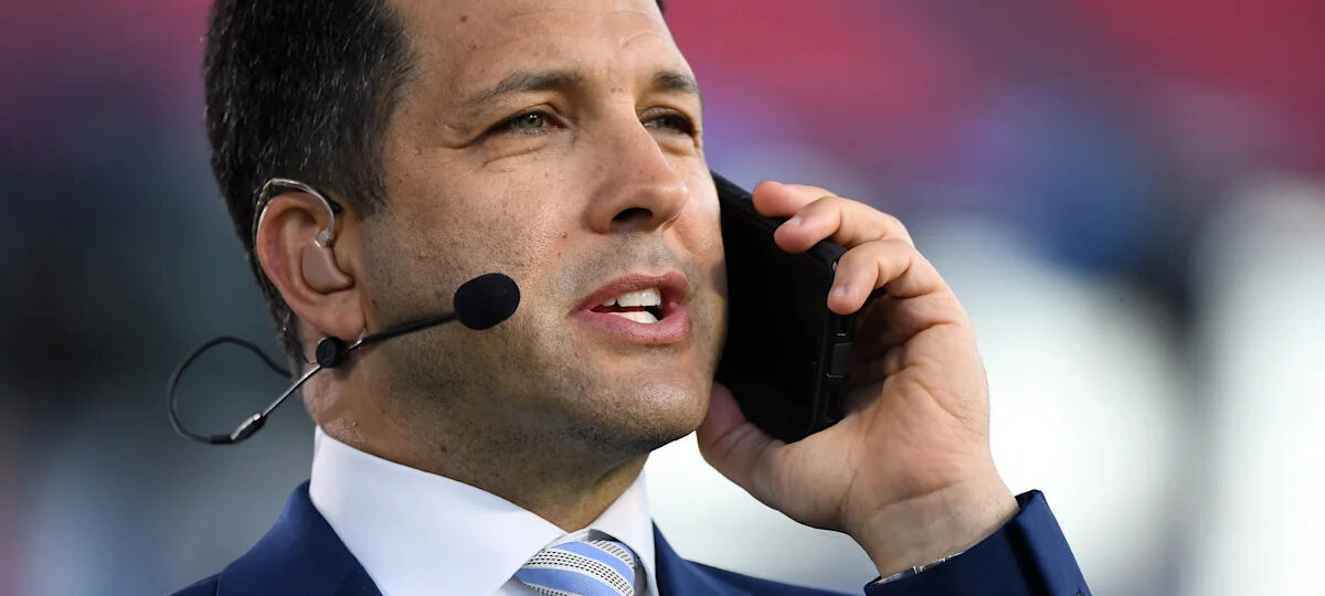 ESPN’s Adam Schefter confirmed as early investor in Underdog, prompting ethic questions