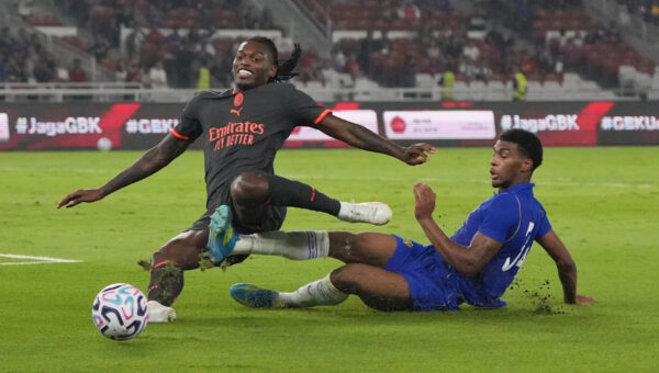 Former Serie A MVP Rafael Leão completes $44 million transfer from AC Milan to Galatasaray