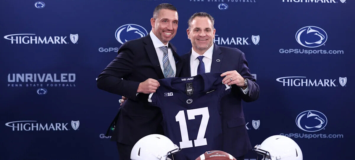 How many top-25 teams are on Penn State’s 2026 schedule?