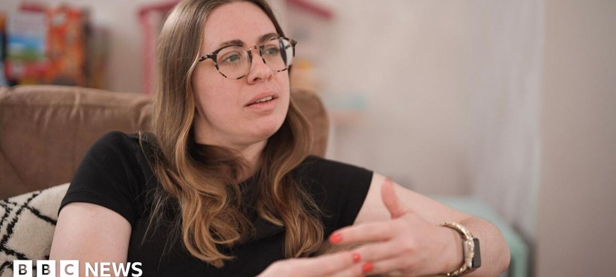 Parents pushed to breaking point by Child Maintenance Service, BBC told