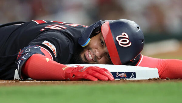 What do fans think about the Yankees’ acquisition of Luis García Jr.?