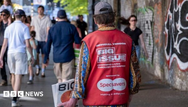 Big Issue says vendors struggling as sales hit by heatwaves