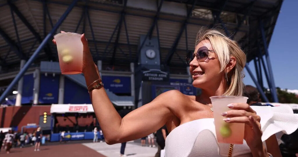 US Open: Serena’s Return, Sky-High Ticket Prices, and Honey Deuces