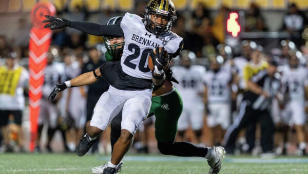 Brennan, Austin Vandegrift clash in first Express-News Game of the Week of 2026