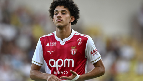 Maghnes Akliouche set for PSG medical after €50m agreement