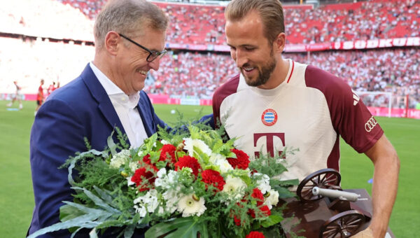 Bayern Munich CEO in no rush to extend star striker Harry Kane