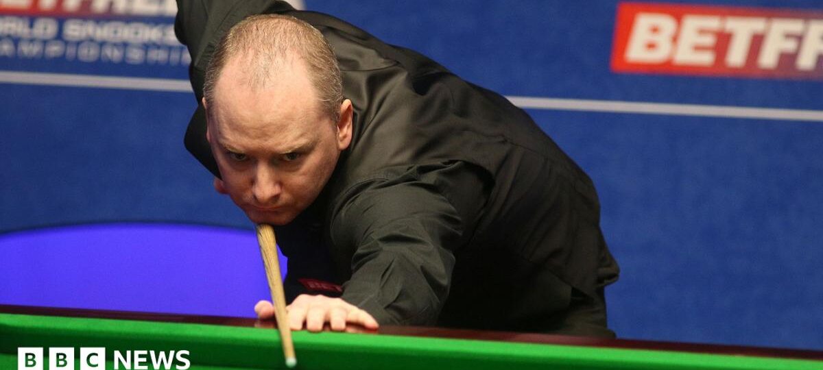 Snooker champion Dott told boy to stay out while in room with girl, jury told