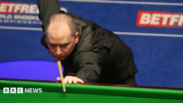 Snooker champion Dott told boy to stay out while in room with girl, jury told