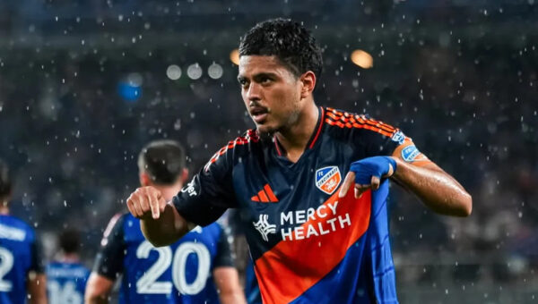 MLS MVP? Evander continues to stake his case