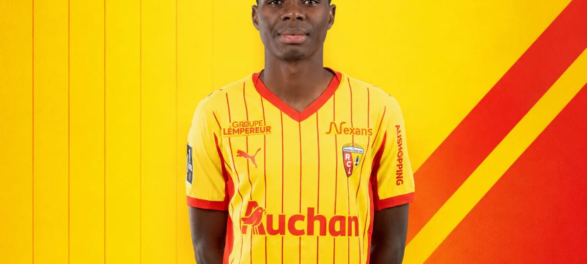 Official | Brentford sign Mamadou Sangaré from Lens in club-record €48m deal