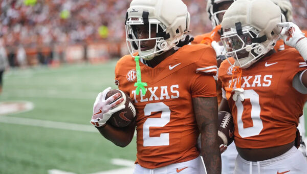Ground and pound: Ranking college football's 10 best RB units for 2026