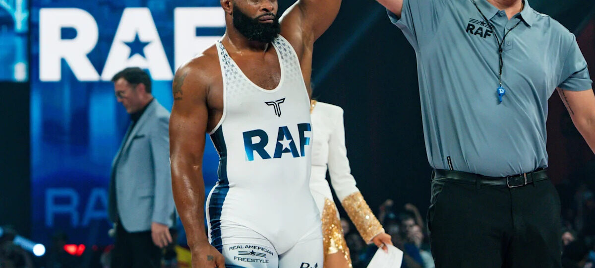 Tyron Woodley confident he’ll beat Khamzat Chimaev ‘like a drum’ in RAF