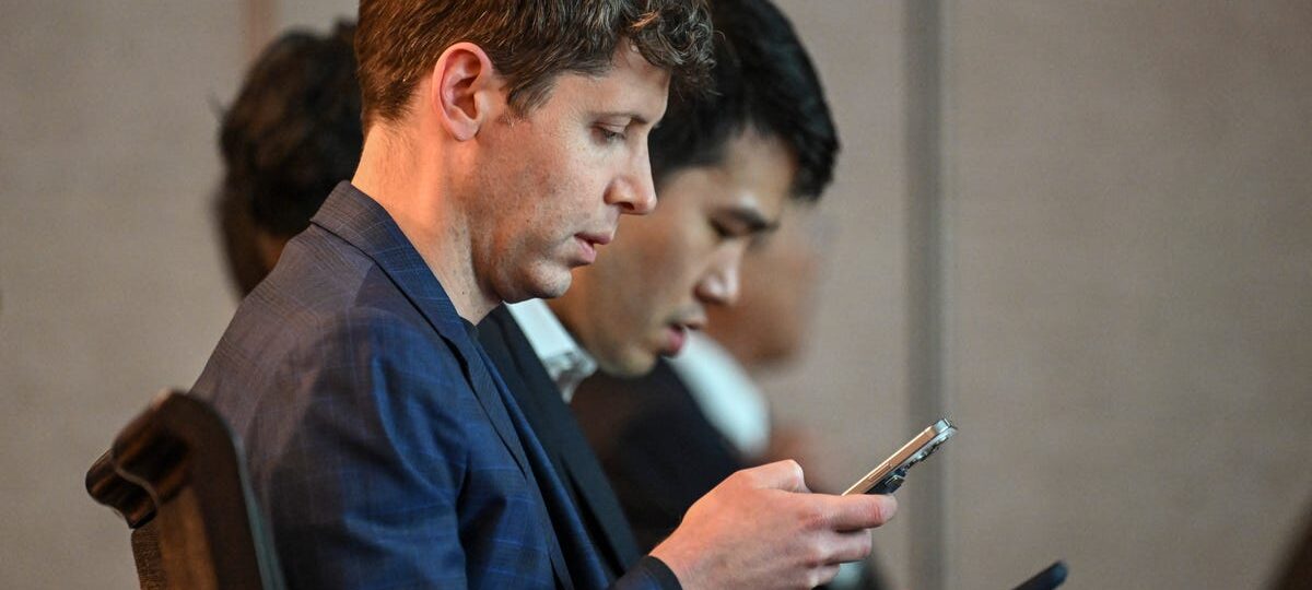 Silicon Valley's favorite fantasy is back: one app to rule them all