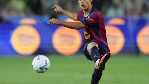 Pedri doubt opens door for versatile Barcelona teenager to start La Liga opener vs Elche
