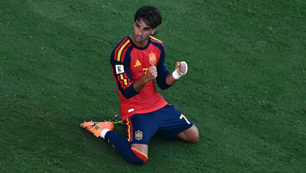 Ferran bombshell and Real Madrid market, Tuesday's front pages
