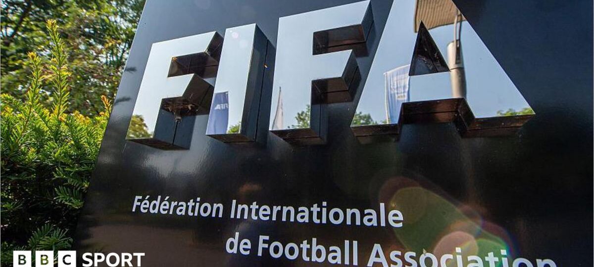 Fifa executive leaves job three weeks after speaking out against Infantino plan