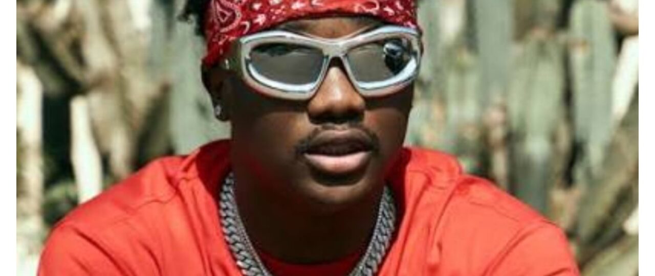 I know 50 Nigerian artists who use streaming farms – Singer Hotkeed claims