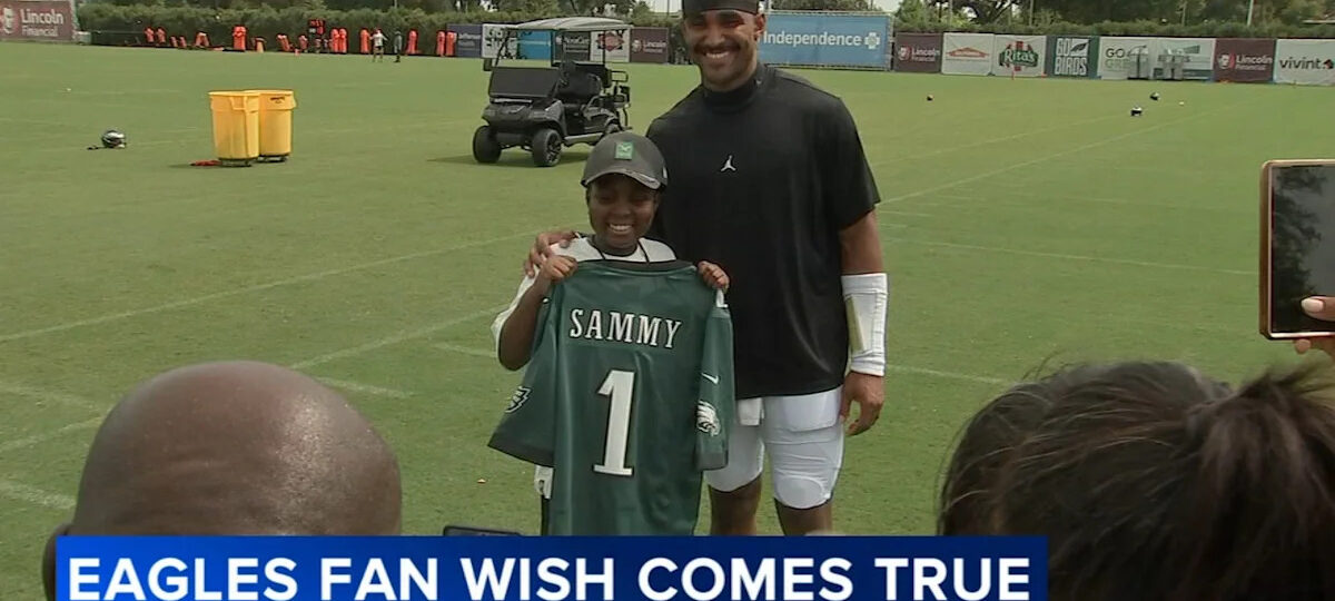 Generous 12-year-old has wish fulfilled by Eagles after helping homeless
