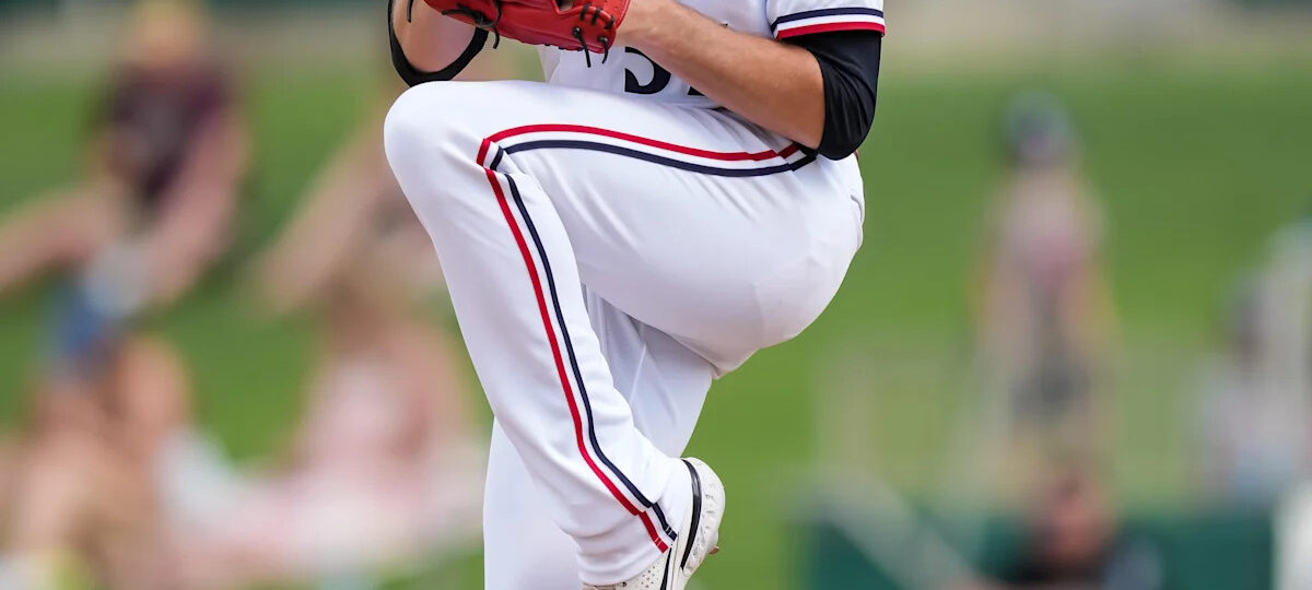 BREAKING: Twins acquire Jeff Hoffman from Blue Jays