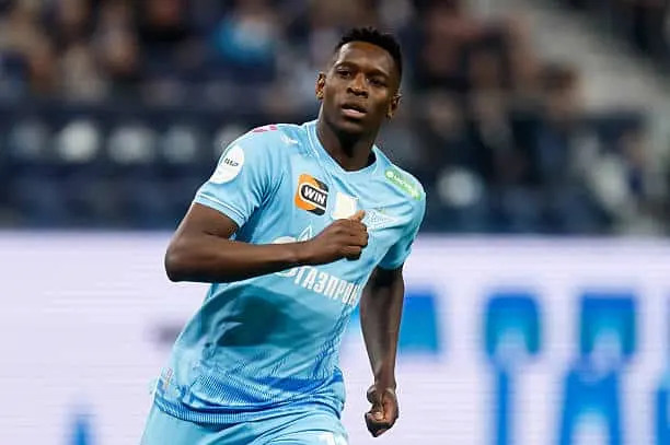 Roma agree to terms with Henrique, continue talks for Leweling