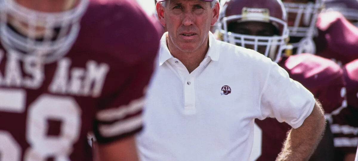 Texas A&M unveiling statue for legendary coach R.C. Slocum