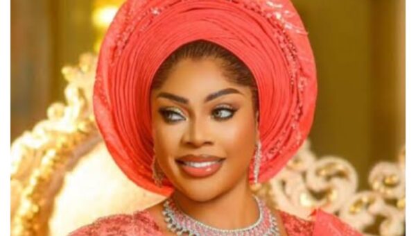 ‘You met me for prostitution’ – Ehizogie Ogbebor attacks Diadem Adeola as Dabota Lawson feud deepens