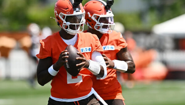 Shedeur Sanders, Deshaun Watson still figuring it out in Browns QB battle